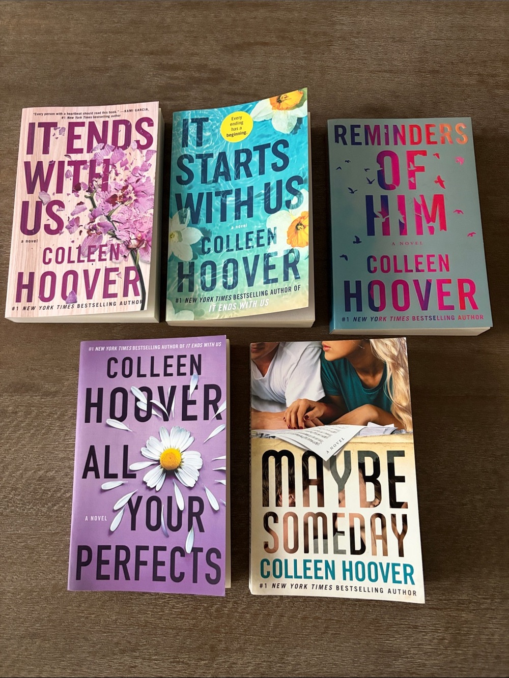 5 Colleen Hoover Paperback Novels